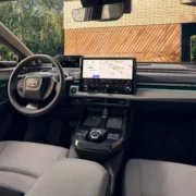 CSUV2001a_25_Large-Landscape